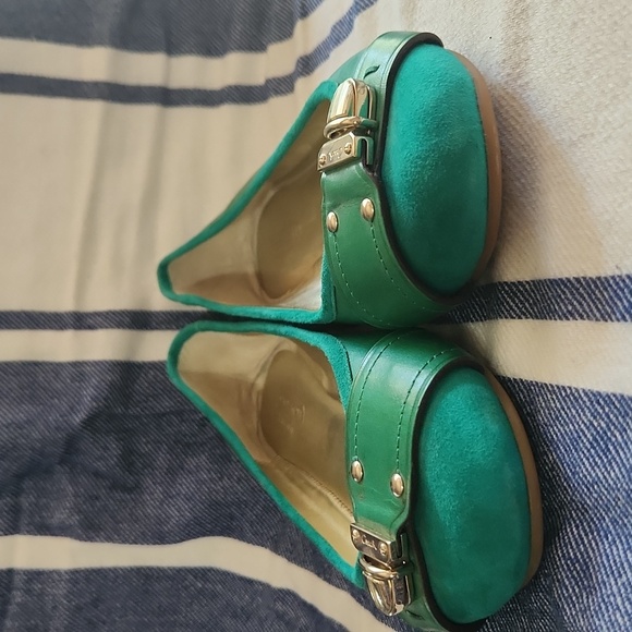 A2175 Daphnee Coach Shoes - Picture 6 of 9